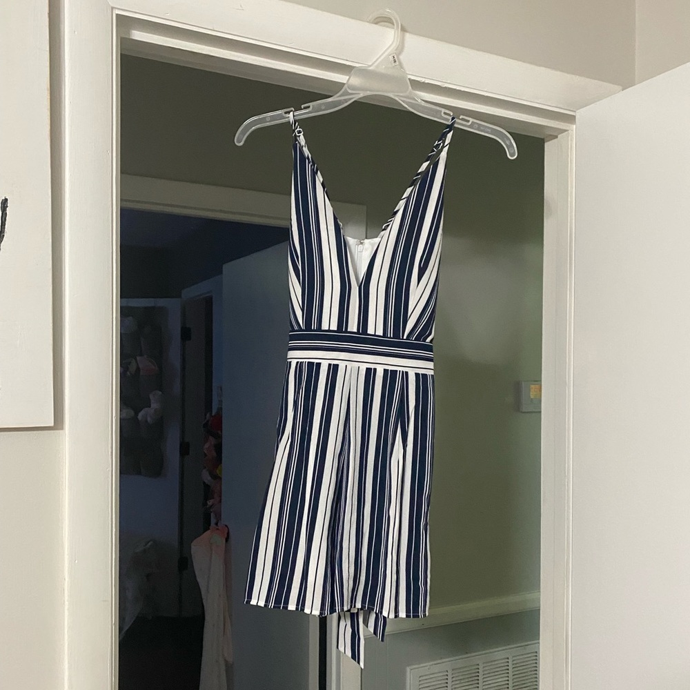 Gianni Bini, Women’s size small romper!